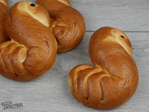 Zwaantjes € 1,00 per stuk 4 voor &euro; 3.65